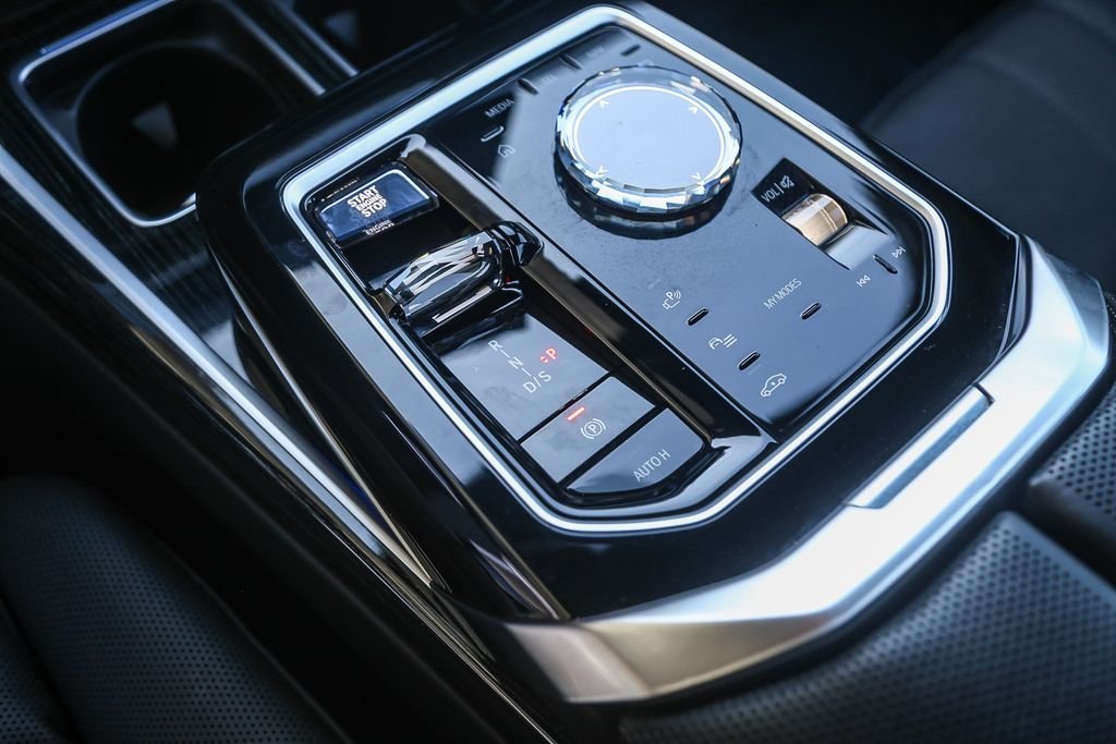 2024 BMW 7 Series 760i - Photo 16