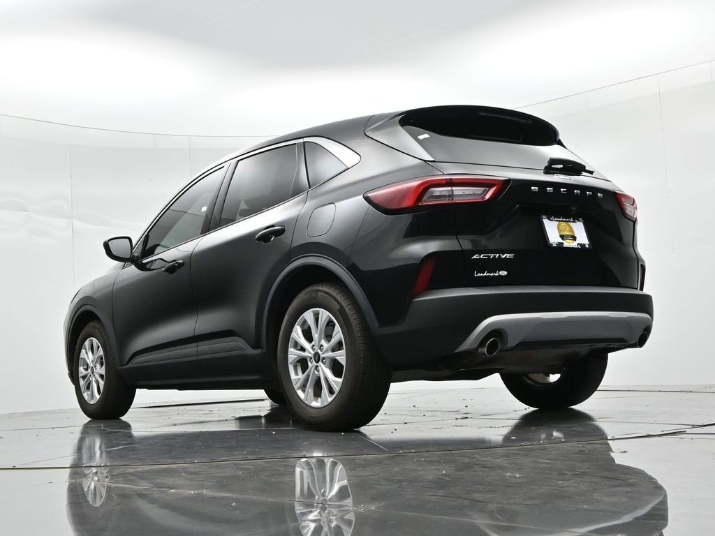 Used 2024 Black Metallic Ford Active FWD image 20