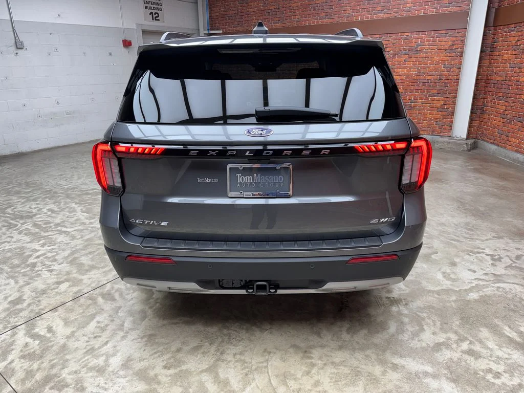 New 2026 Carbonized Gray Metallic Ford Active image 4
