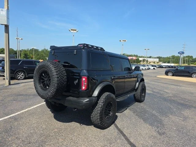 Used 2024 Black Ford Badlands image 3