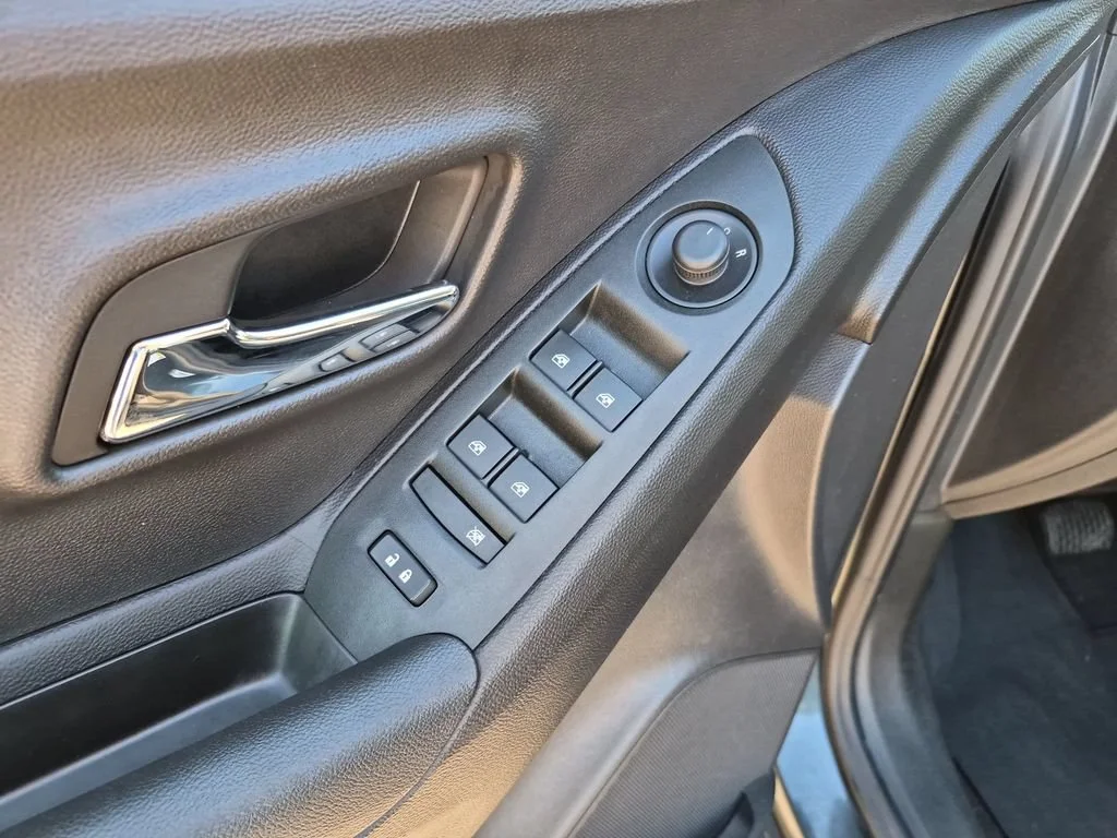 Used 2020 NIGHTFALL GRAY METALLIC Chevrolet LS image 20