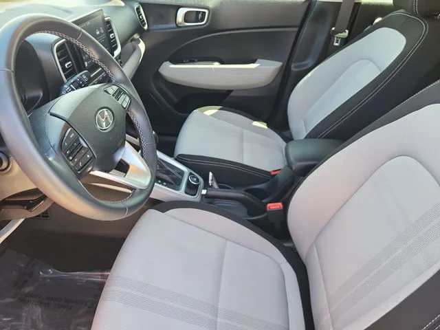 Used 2024 Red Hyundai SEL image 12