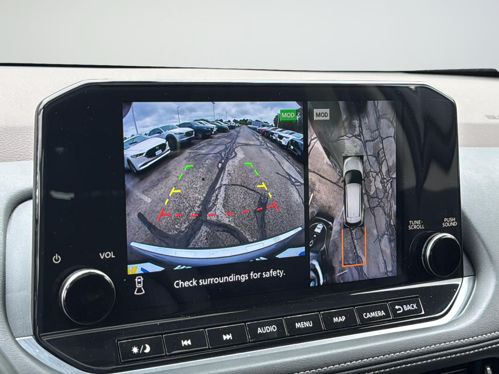 Used 2023 Gray Nissan SL image 14