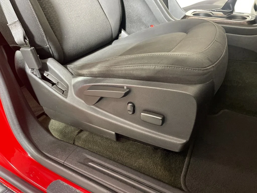 2018 GMC Canyon SLE - Photo 25