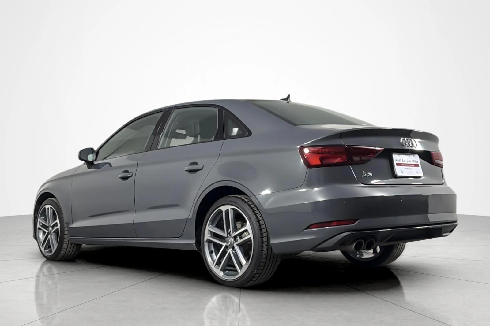 Used 2020 Nano Gray Metallic Audi Premium 40 TFSI image 3