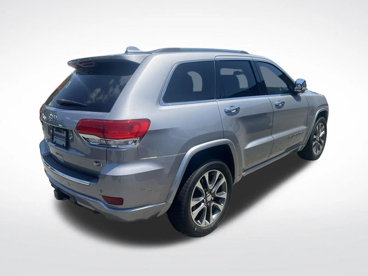 Used 2017 Silver Jeep Overland image 6