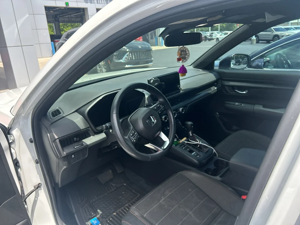 Used 2023 White Honda Sport image 4