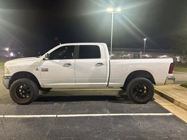 Used 2012 White Ram SLT image 3