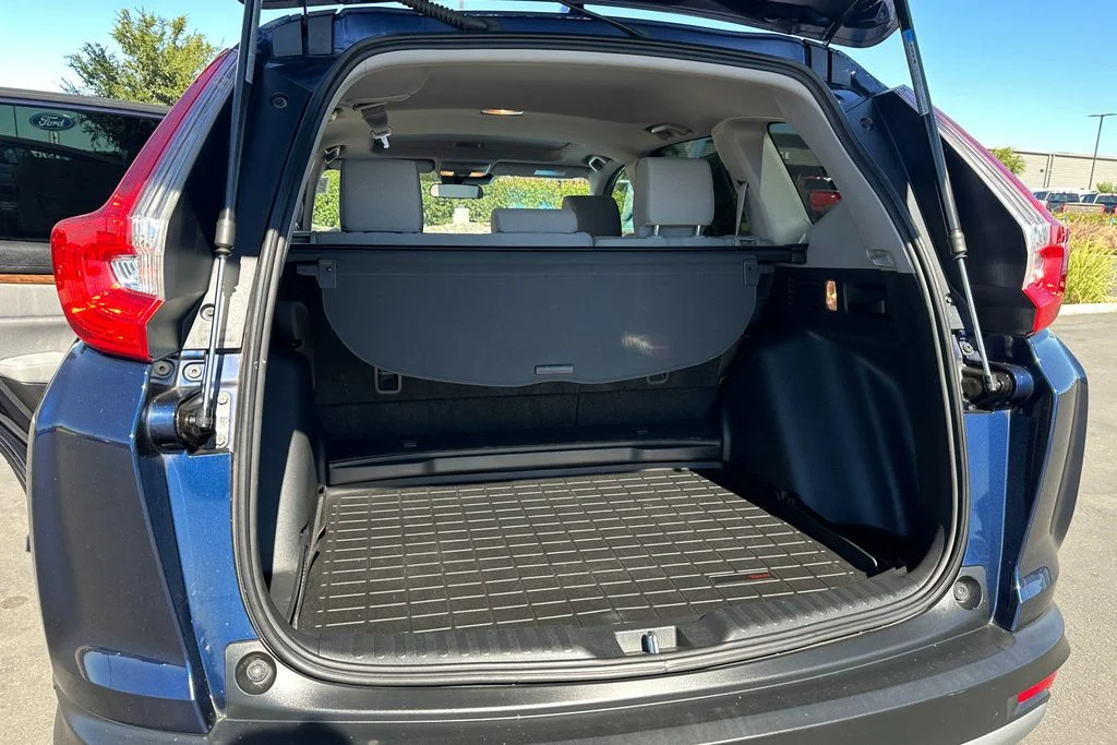 Used 2018 Blue Honda EX image 27