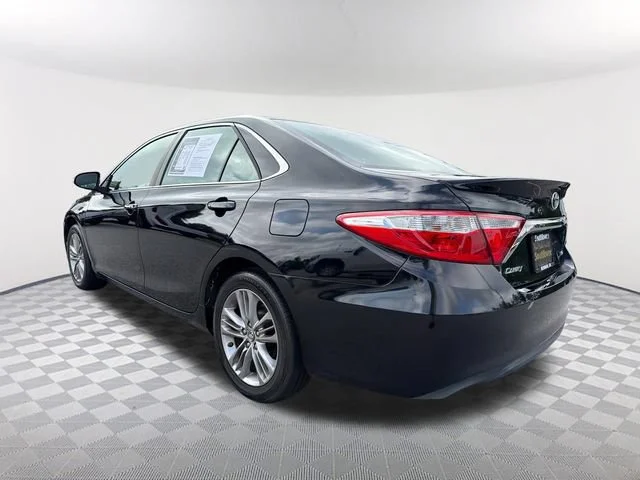Used 2017 Black Toyota SE image 7