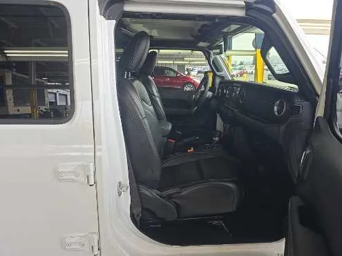 Used 2023 Bright White Clearcoat Jeep Sahara image 8