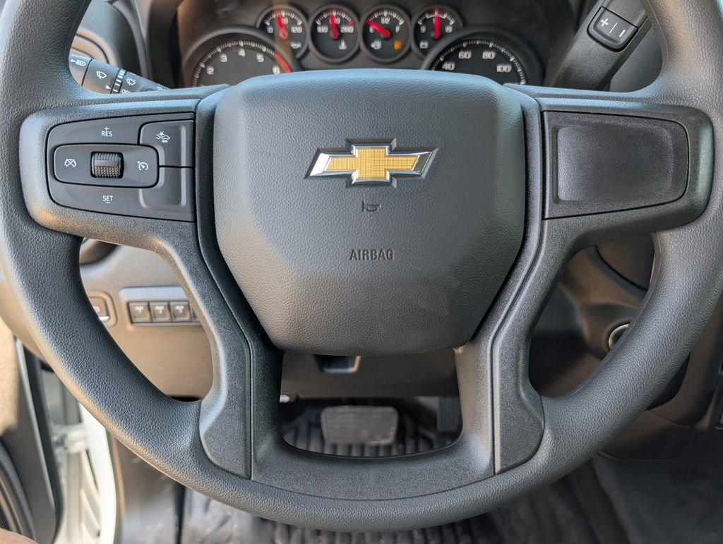 New 2026 Summit White Chevrolet WT image 16