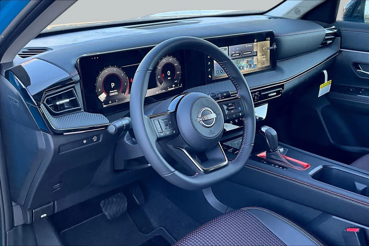 2025 Nissan Kicks SR - Photo 8
