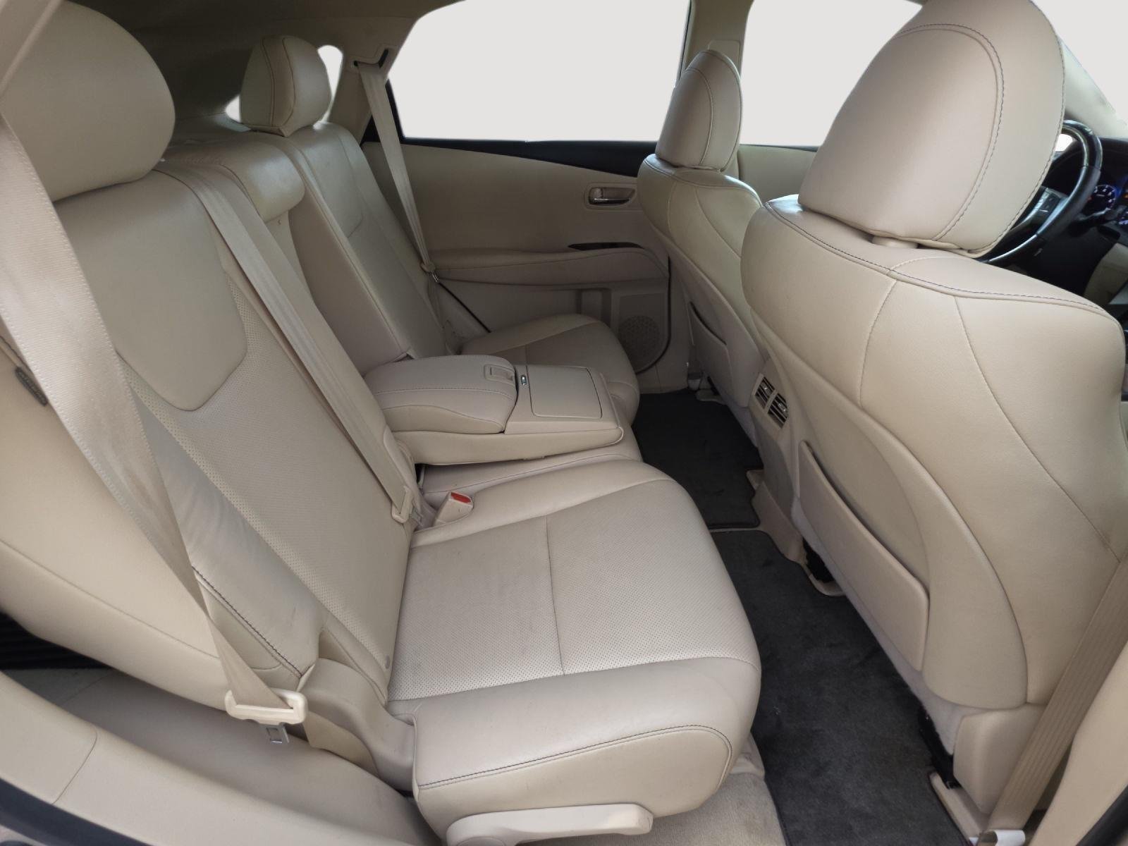 Used 2015 Satin Cashmere Metallic Lexus Base image 22