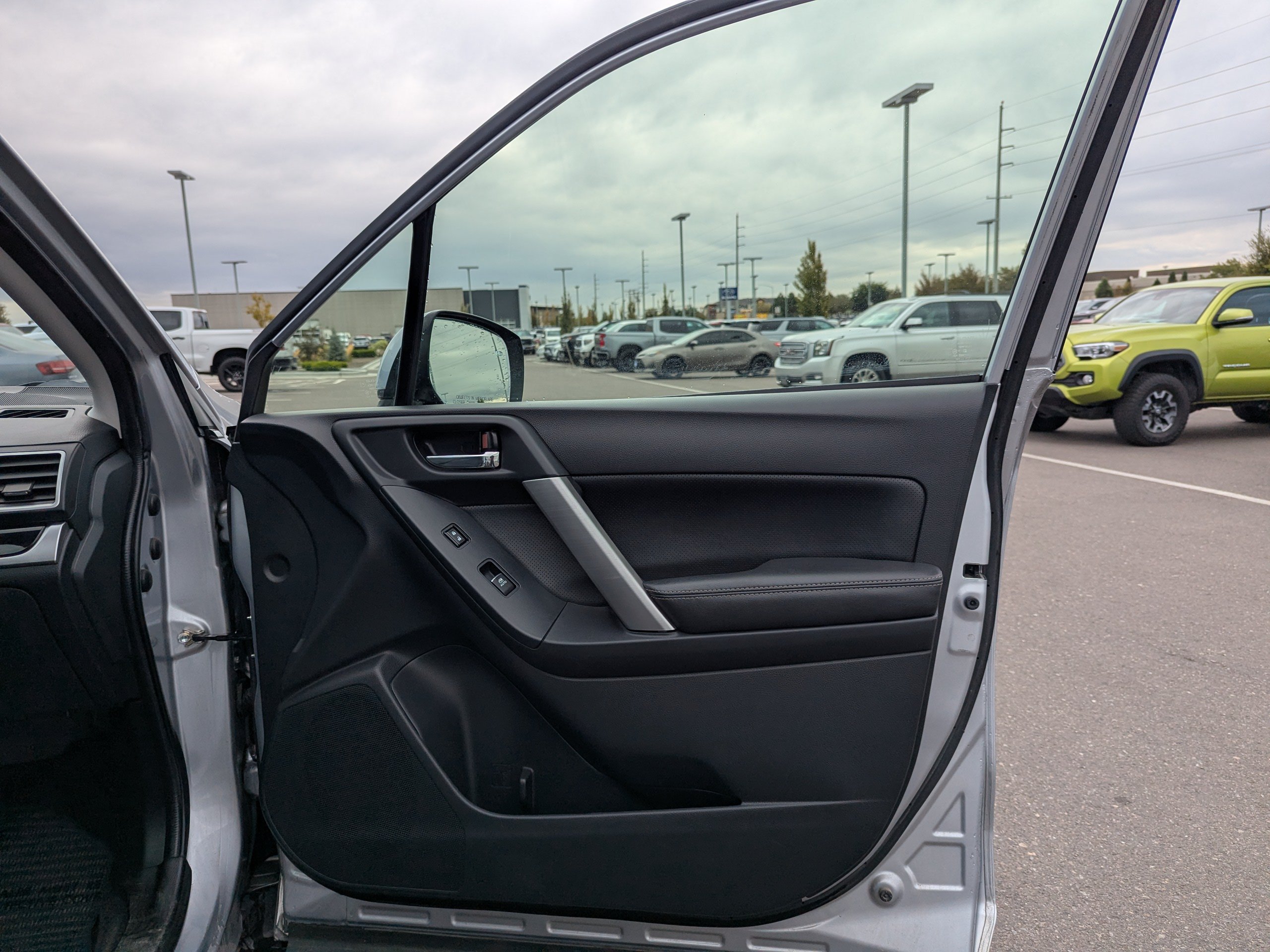 2018 Subaru Forester Limited - Photo 38
