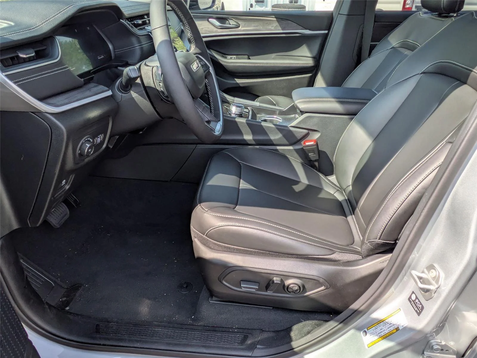 2025 Jeep Grand Cherokee L Limited - Photo 12