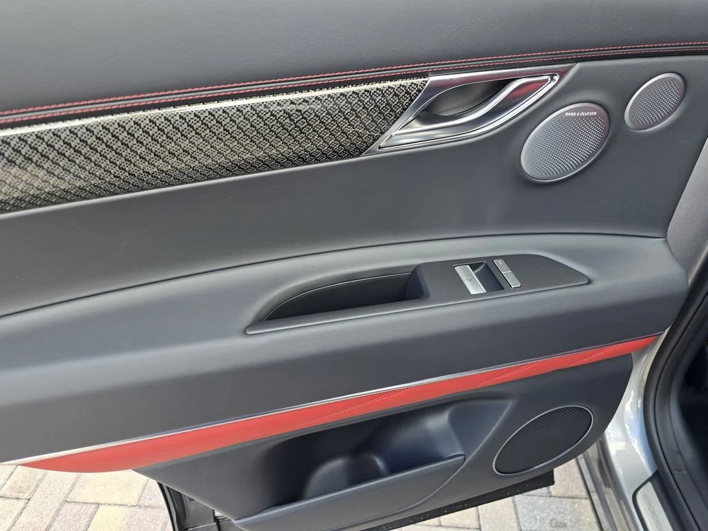 New 2026 Black Genesis 3.5T e-SC image 13