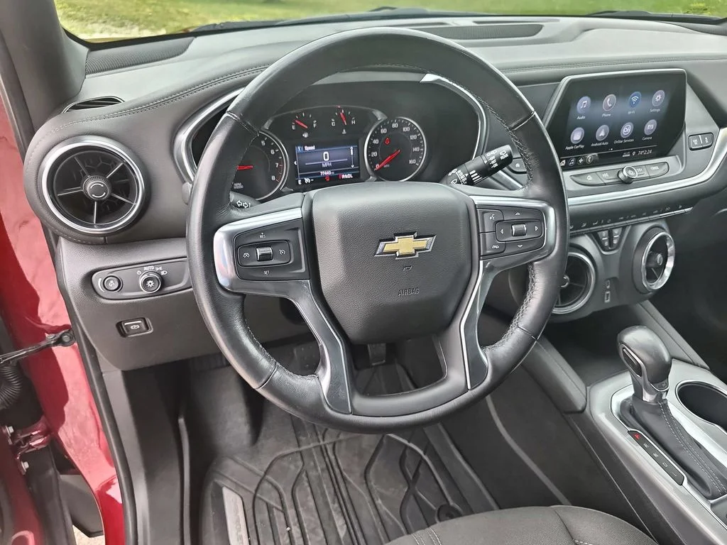 Used 2020 Red Chevrolet LT image 10
