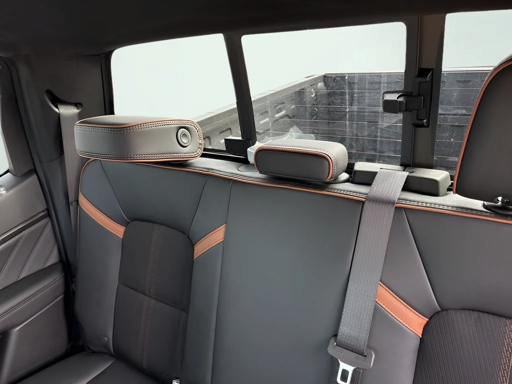 2026 GMC Canyon AT4 - Photo 14