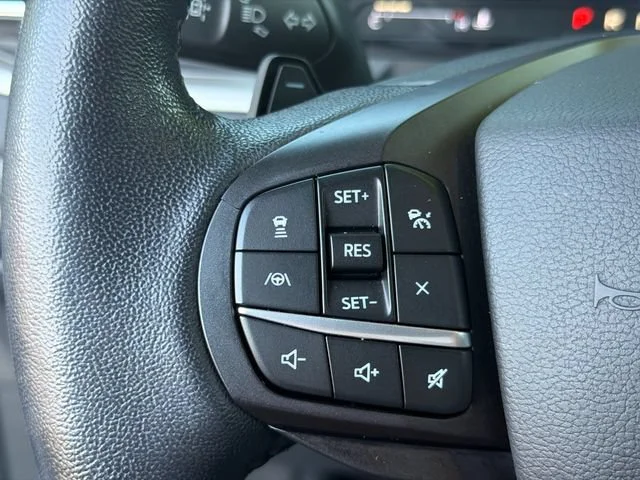 Used 2020 White Ford XLT image 25