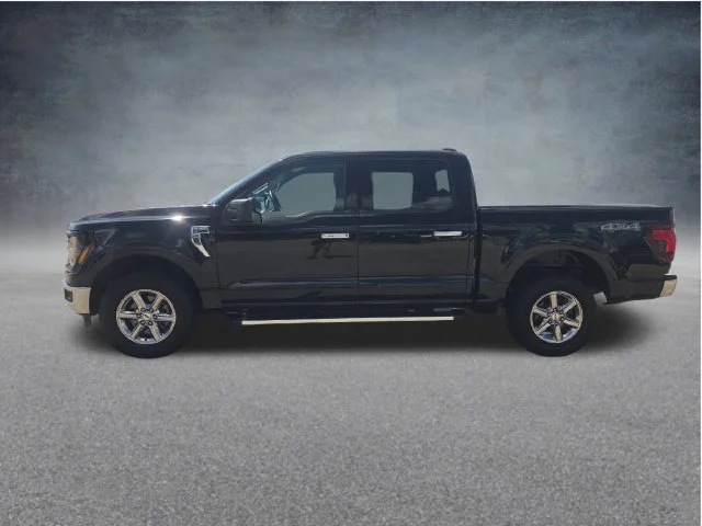 Used 2024 Black Ford XLT image 4