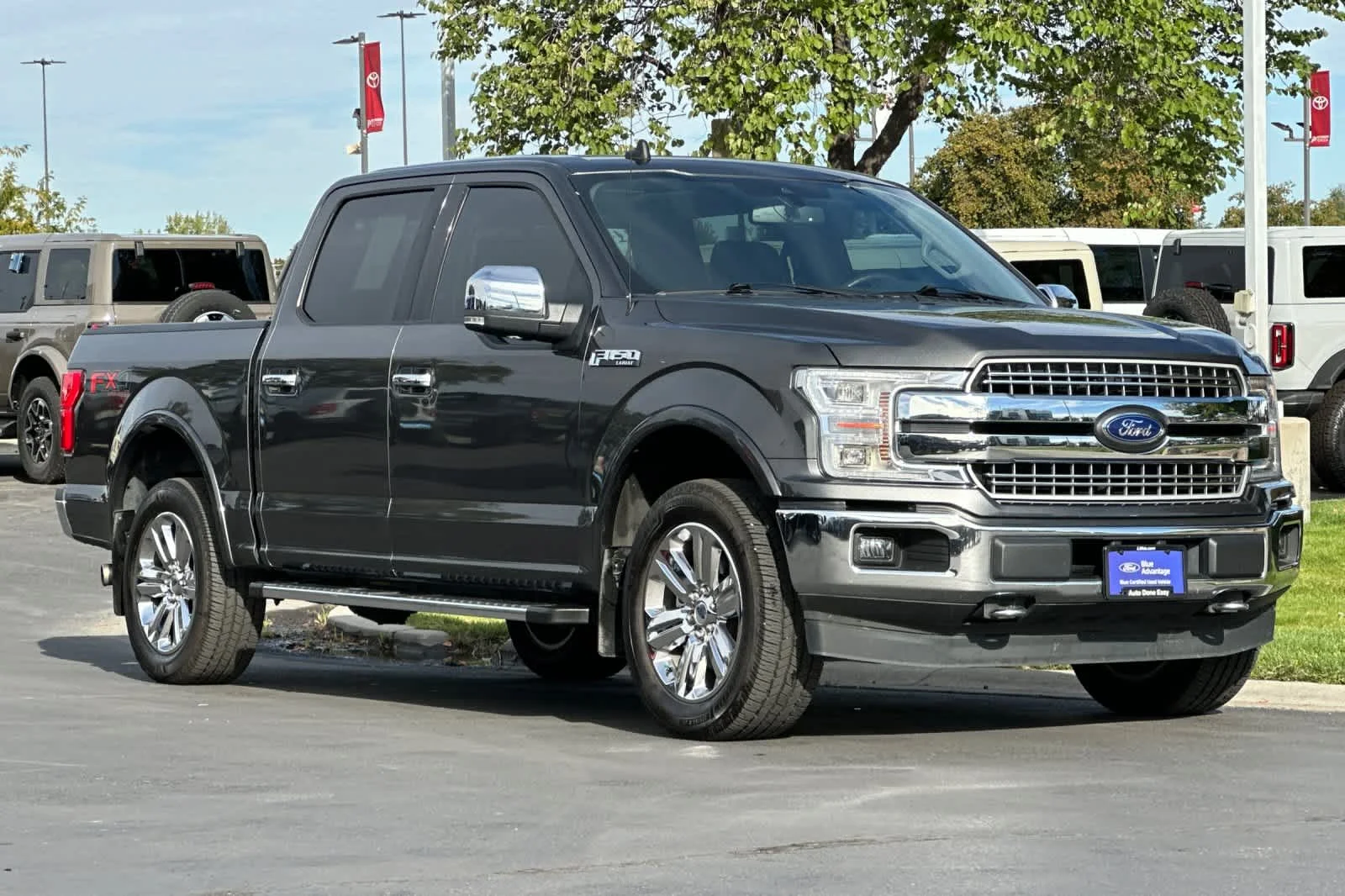 Certified Used 2019 Magnetic Metallic Ford LARIAT image 9