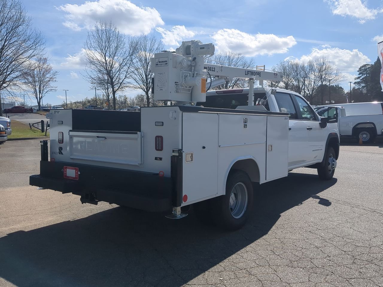 2026 GMC Sierra 3500HD Pro - Photo 8