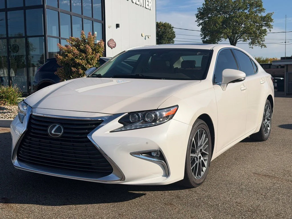 2018 Lexus ES