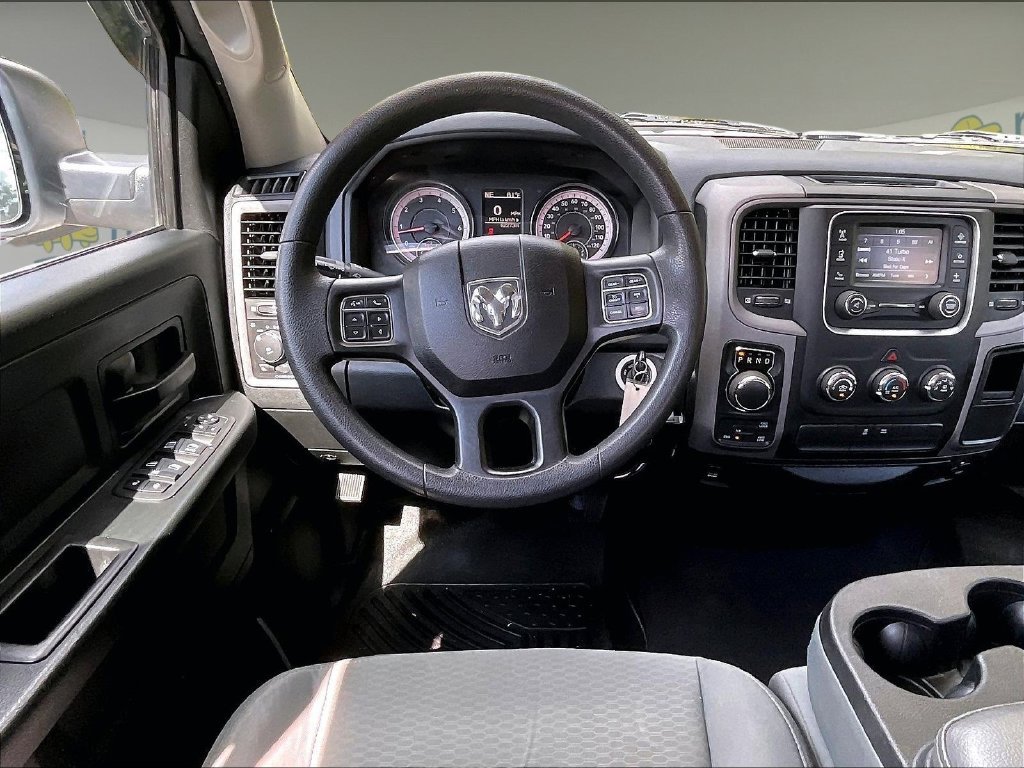 Used 2018 White Ram Express image 17