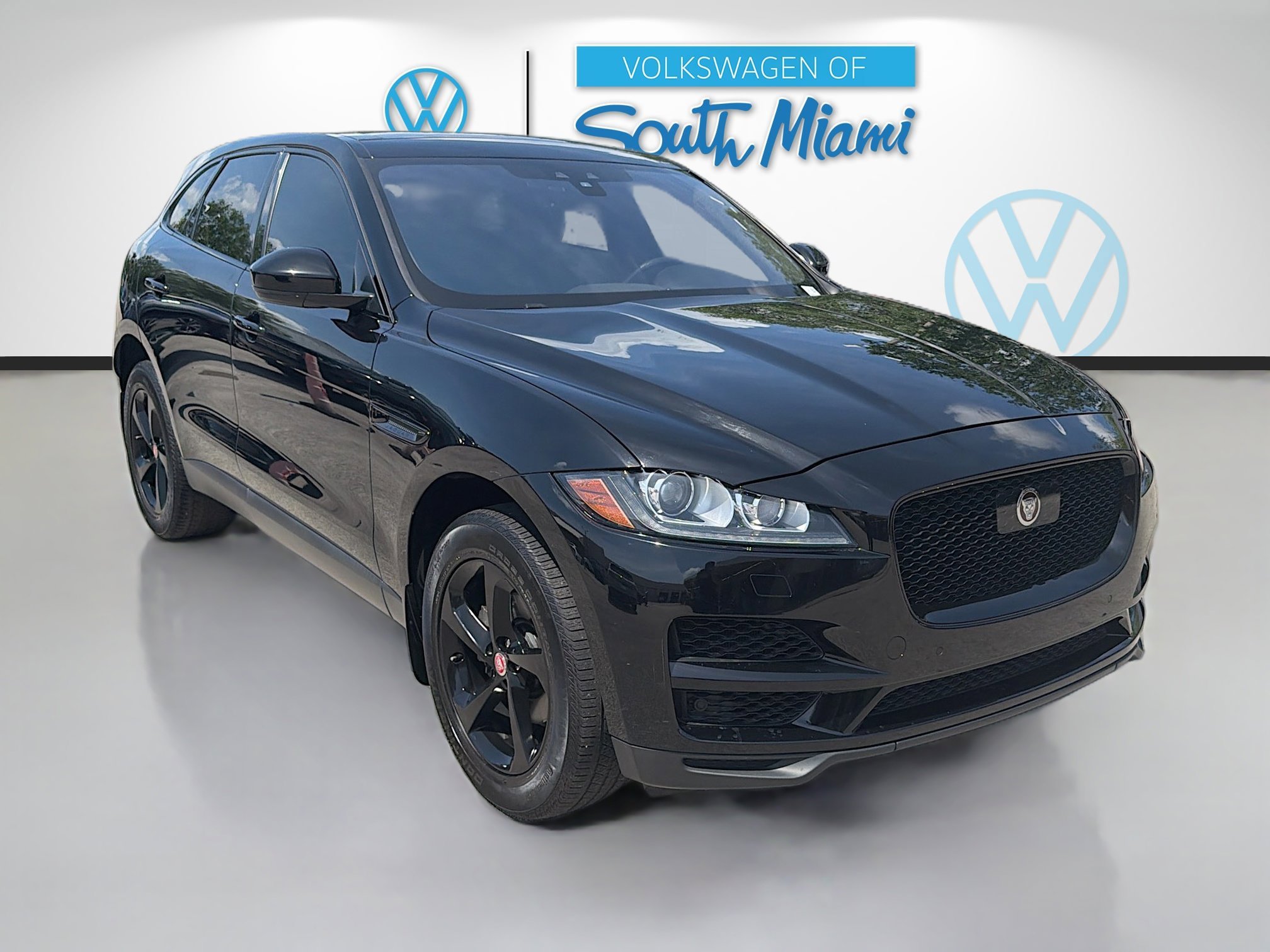 2020 Jaguar F-PACE 25t Premium AWD's photo