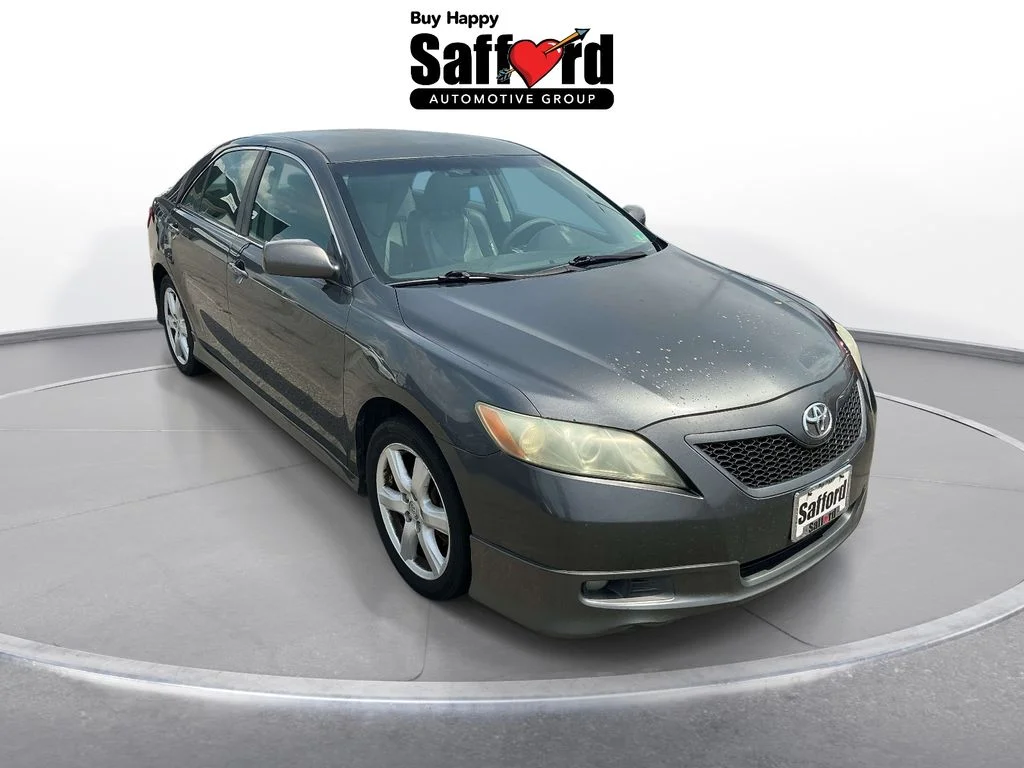 Used 2007 Gray Toyota SE image 7