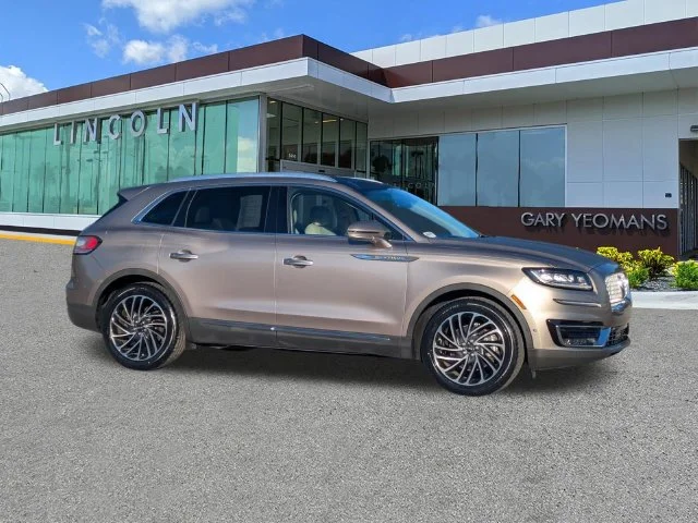 Certified Used 2019 Mocha Lincoln Reserve image 2