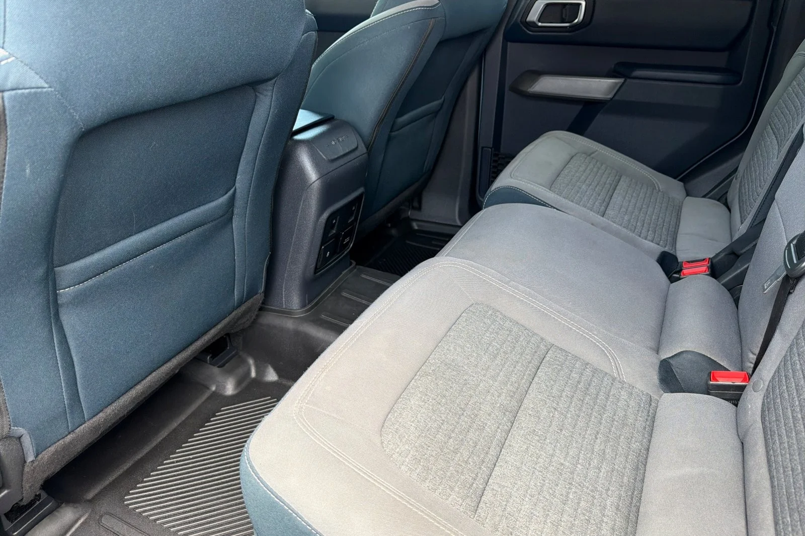 Used 2023 LIGHT BLUE Ford Outer Banks image 11