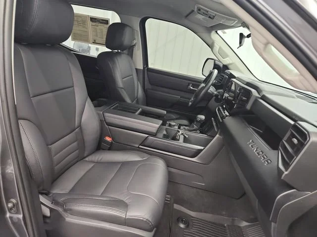 2024 Toyota Tundra SR5 - Photo 40