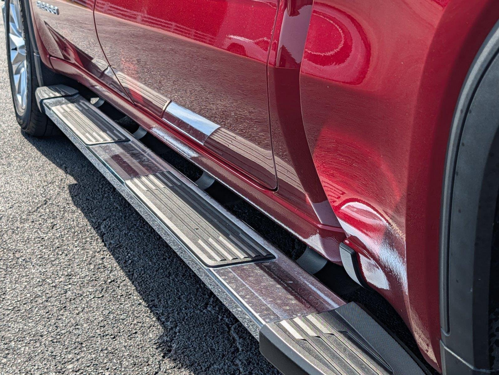 Used 2023 Volcanic Red Tintcoat GMC SLT image 36