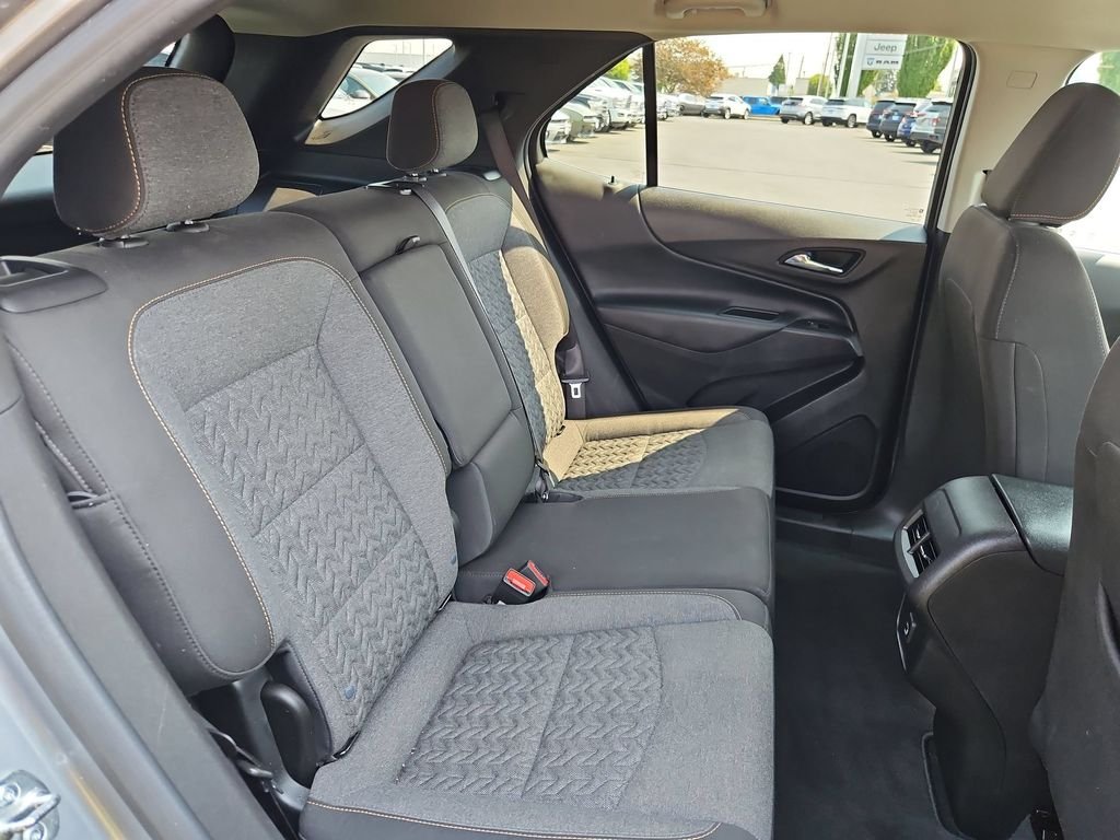 Used 2024 Sterling Gray Metallic Chevrolet LT image 26