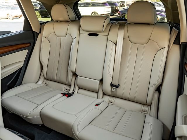 Used 2023 Glacier White Audi 45 S line Premium image 31