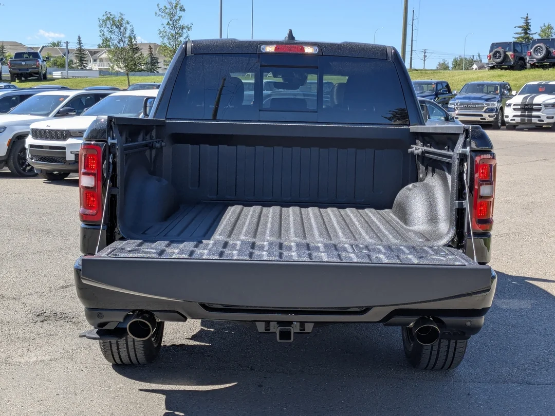 New 2026 Black RAM Sport - - 14.4 Display - 19 Spkr Harmon/Kardon - Pano Sunroof - Power Tailgate & More! image 6
