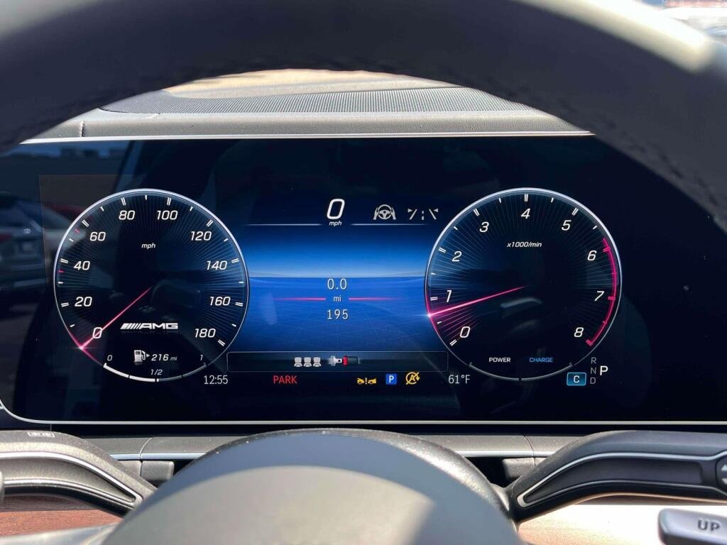 New 2026 Polar White Mercedes-Benz AMG® GLE 53 image 3