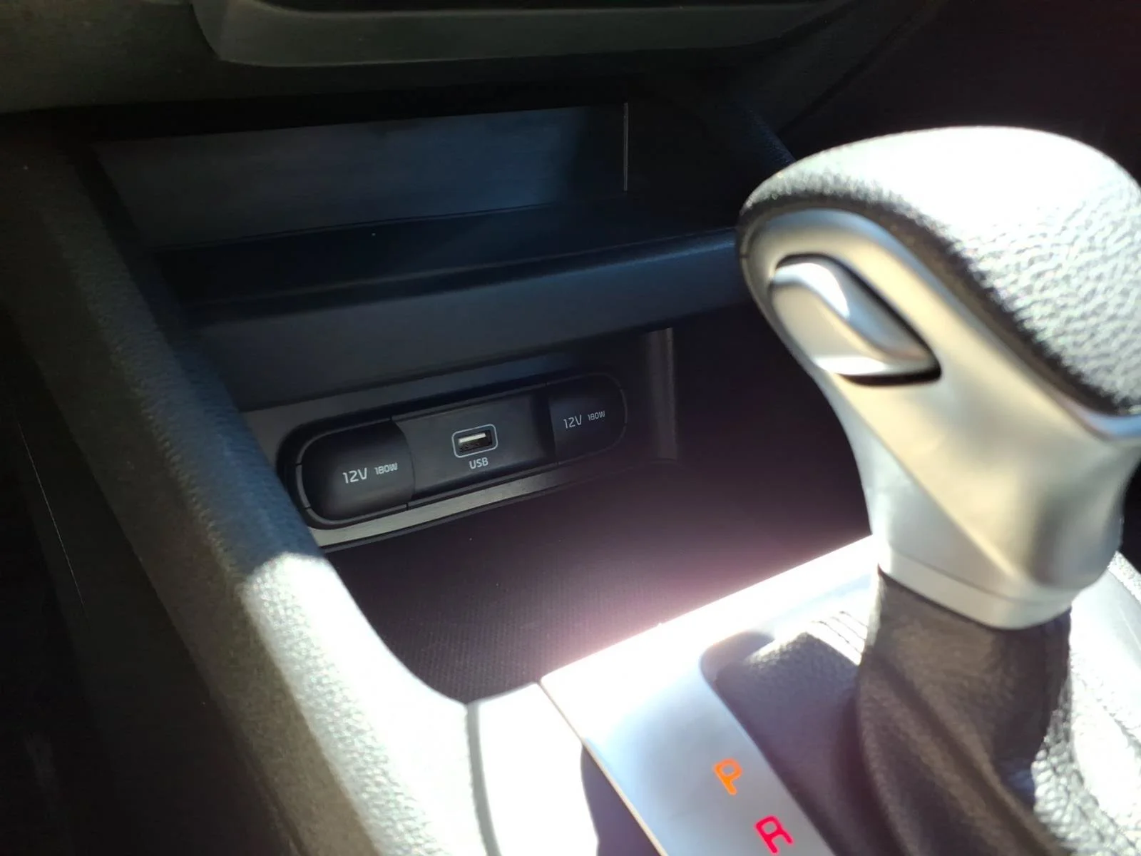 Used 2023 Snow White Pearl Kia LXS image 19