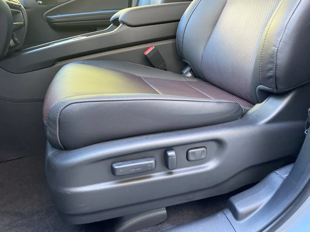 New 2026 Sonic Gray Pearl Honda Black Edition image 12