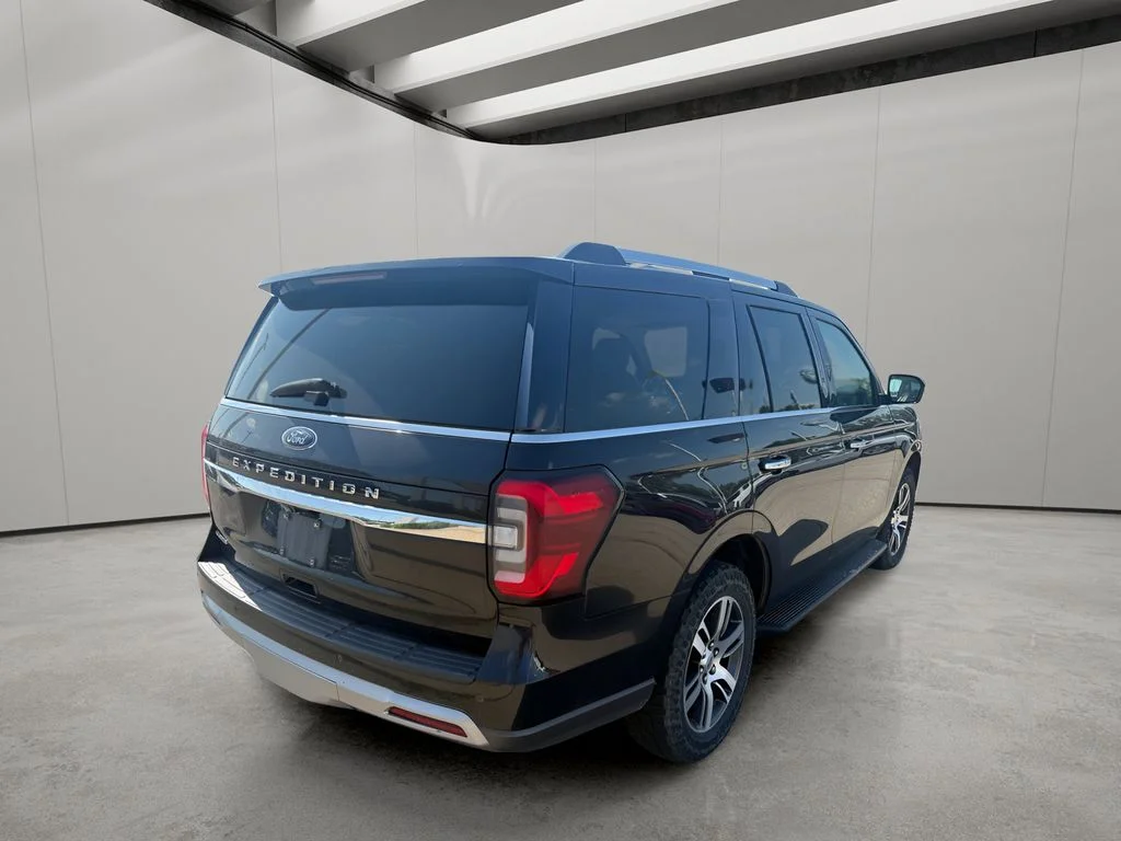 Used 2024 Agate Black Metallic Ford Limited image 5