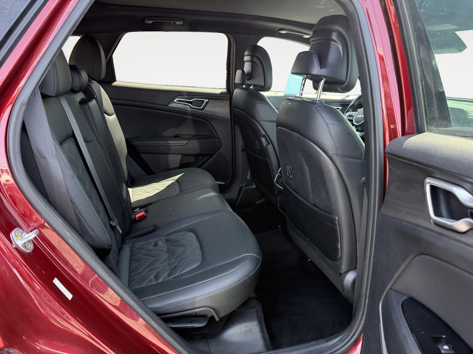 Used 2023 Red Kia X-Line image 18