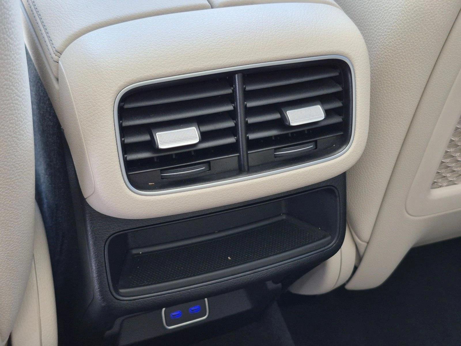 Certified Used 2024 Polar White Mercedes-Benz GLE 450 image 16