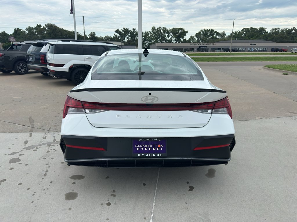 New 2026 Serenity White Hyundai SEL Sport Premium image 9