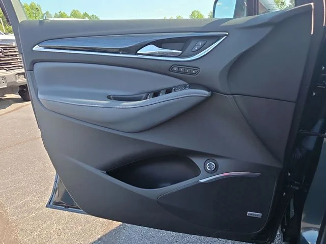 Used 2018 Gray Buick Premium Group image 29