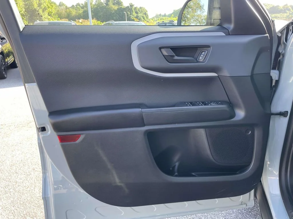 Used 2023 Cactus Gray Ford Big Bend image 5