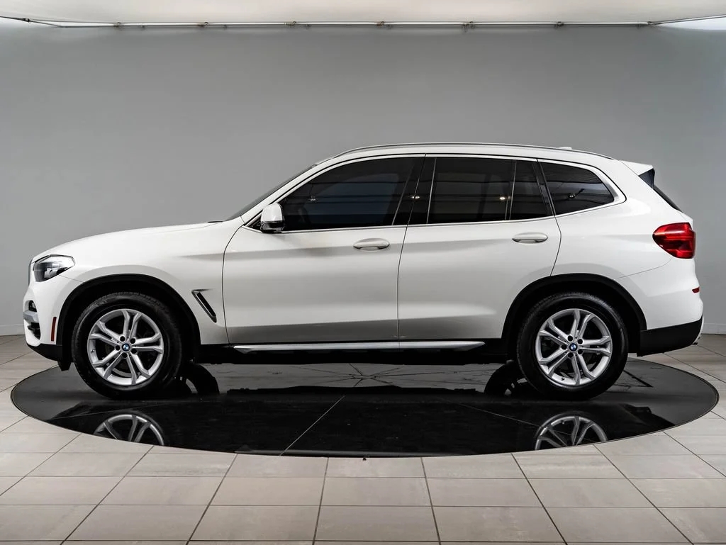 Used 2019 Alpine White BMW xDrive30i image 5