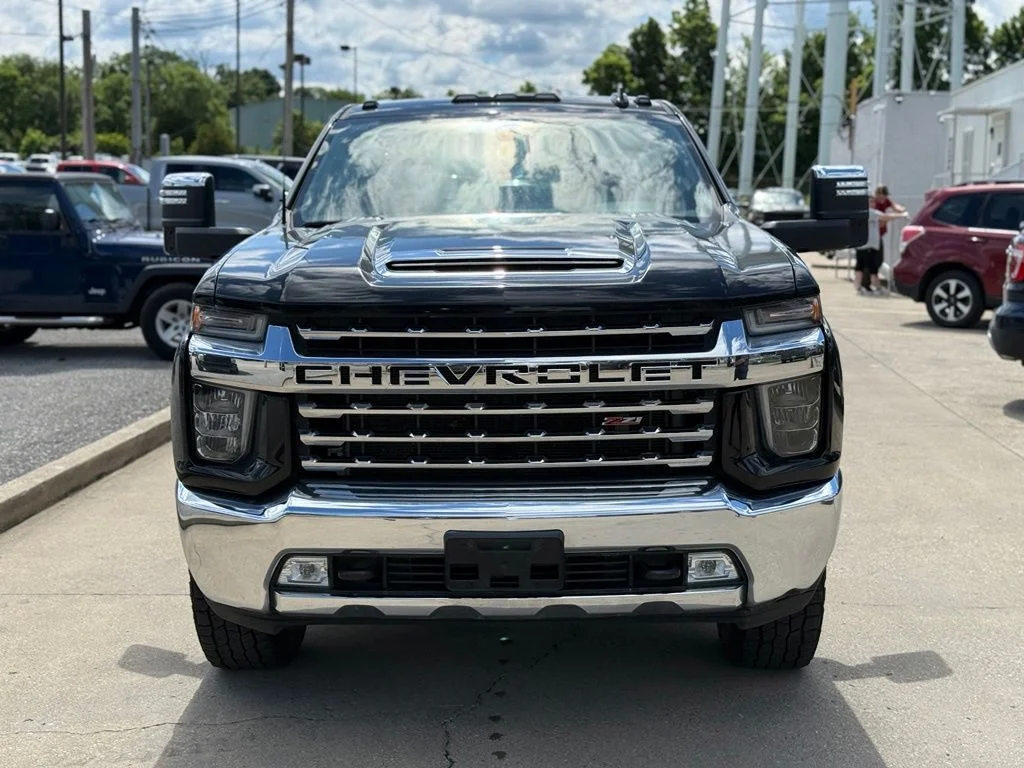 Used 2020 Black Chevrolet LTZ image 3