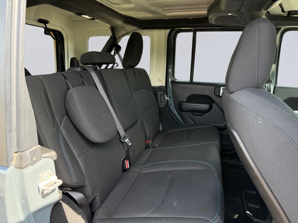 Used 2025 Gray Jeep Rubicon 4xe image 19
